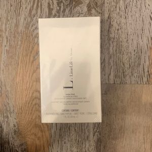 Brand new High Five travel deodorant set